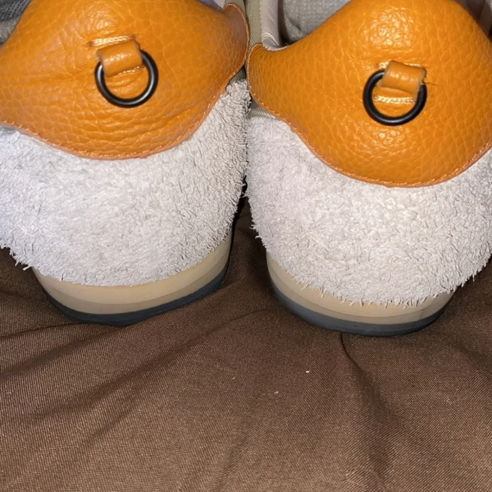 Coach Sneakers - Picture 2 of 5